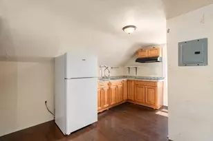 71 Tremont St, Peabody, MA 01960 - Photo 17