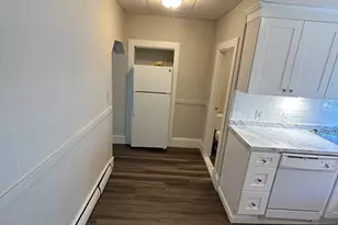 52 A Bryant St, Malden, MA 02148 - Photo 3