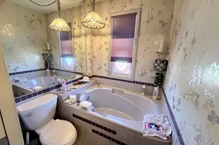 719 Main St, Clinton, MA 01510 - Photo 15