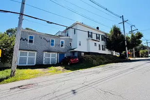 719 Main St, Clinton, MA 01510 - Photo 3