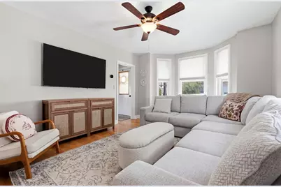 22 Myrtle St, Beverly, MA 01915 - Photo 7