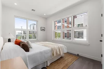 75 Willow Ct #411, Boston, MA 02125 - Photo 5