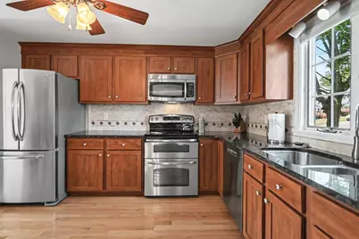 12 Christopher Drive #36, Methuen, MA 01844 - Photo 5