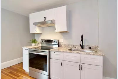 145 Pleasant St #Unit 2, Easthampton, MA 01027 - Photo 15