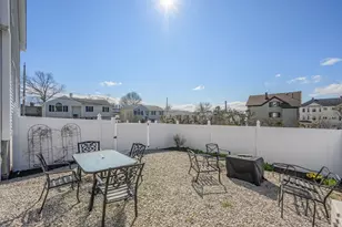 138 Sprague St, Fall River, MA 02724 - Photo 29