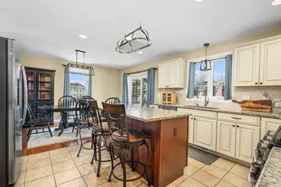 138 Sprague St, Fall River, MA 02724 - Photo 13