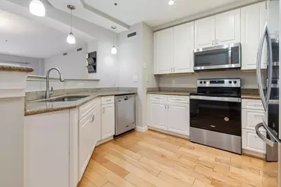 175 Cottage #214, Chelsea, MA 02150 - Photo 5