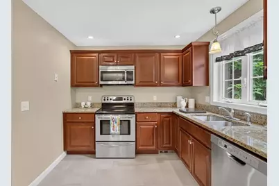 34 1/2 Briggs St #1, Taunton, MA 02780 - Photo 13