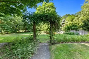 257 Centre St, Danvers, MA 01923 - Photo 35