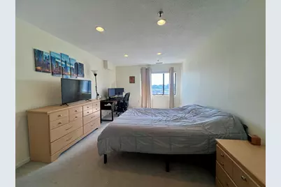 3920 Mystic Valley Pkwy #402, Medford, MA 02155 - Photo 7