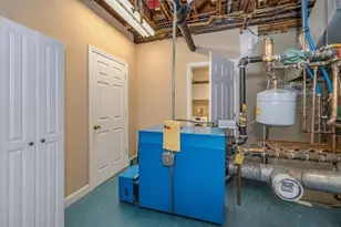 27 Church Ln, Burlington, MA 01803 - Photo 35