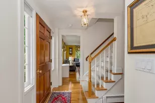 27 Church Ln, Burlington, MA 01803 - Photo 5