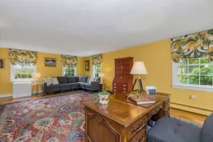 27 Church Ln, Burlington, MA 01803 - Photo 9