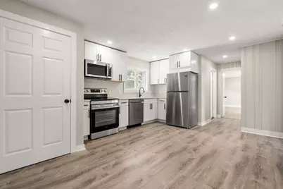 83 Oak Street, Uxbridge, MA 01569 - Photo 11
