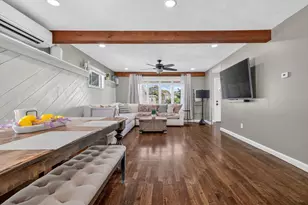 25 Warren St, Stoneham, MA 02180 - Photo 3
