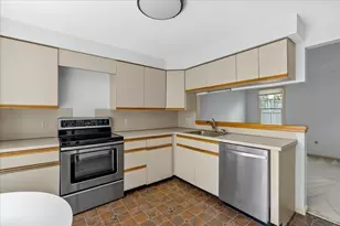 56 Floret Cir, Hingham, MA 02043 - Photo 3