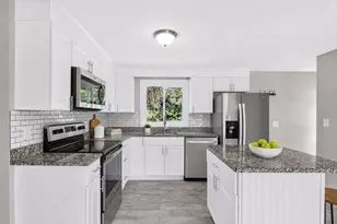 59 Brookside Ave, Webster, MA 01570 - Photo 3