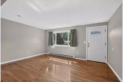 59 Brookside Ave, Webster, MA 01570 - Photo 9
