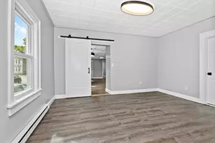 112 Hampshire St, Lowell, MA 01850 - Photo 13