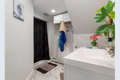 112 Hampshire St, Lowell, MA 01850 - Photo 27