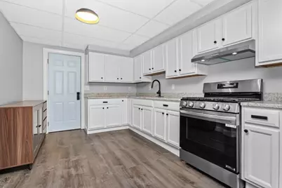 112 Hampshire St, Lowell, MA 01850 - Photo 5