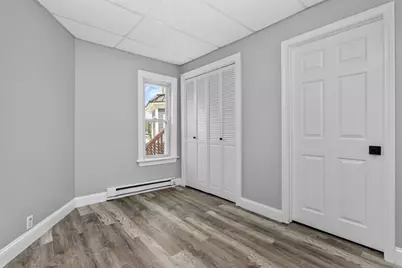 112 Hampshire St, Lowell, MA 01850 - Photo 15