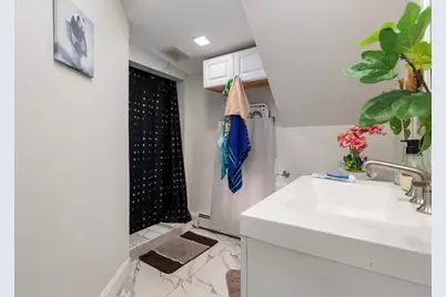 112 Hampshire St, Lowell, MA 01850 - Photo 27