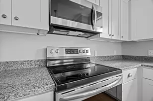635 Old Post Rd, Sharon, MA 02067 - Photo 9
