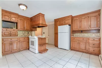 334 High Street, Hanson, MA 02341 - Photo 9