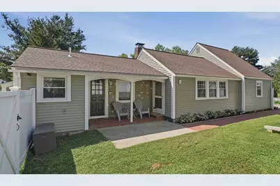 35 Edgewater Drive, Blackstone, MA 01504 - Photo 1