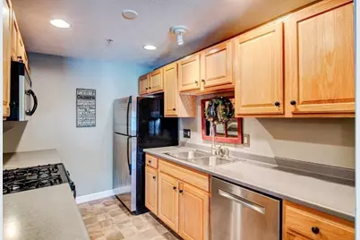 28 Mountain Laurel Lane #28, Fitchburg, MA 01420 - Photo 13