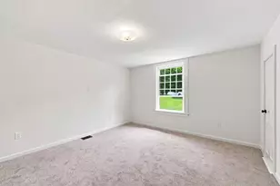 588 Poole St, Ludlow, MA 01056 - Photo 17