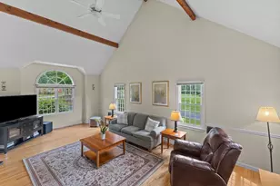 10 Shirley St, Pepperell, MA 01463 - Photo 19