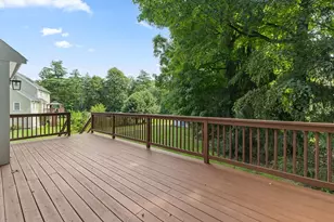 10 Shirley St, Pepperell, MA 01463 - Photo 35