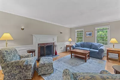 10 Shirley Street, Pepperell, MA 01463 - Photo 9