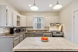 7 Short St, Melrose, MA 02176 - Photo 19