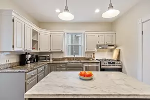7 Short St, Melrose, MA 02176 - Photo 19