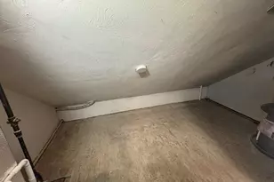 122 W Seventh St, Boston, MA 02127 - Photo 37