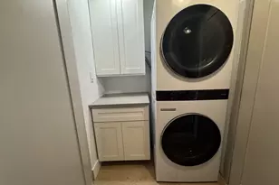 122 W Seventh St, Boston, MA 02127 - Photo 25