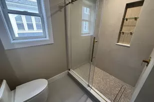 122 W Seventh St, Boston, MA 02127 - Photo 15