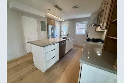 122 West Seventh St #E, Boston, MA 02127 - Photo 5