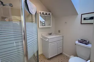 127B Pettey Ln, Westport, MA 02790 - Photo 15