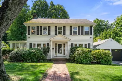 7 Grantland Rd, Wellesley, MA 02481 - Photo 1