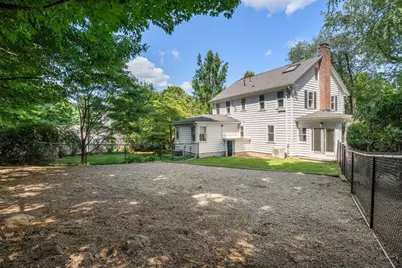 7 Grantland Rd, Wellesley, MA 02481 - Photo 29