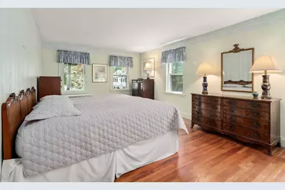 7 Grantland Rd, Wellesley, MA 02481 - Photo 19