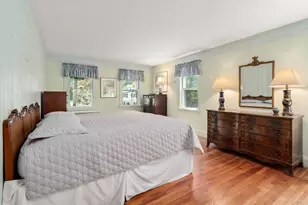 7 Grantland Rd, Wellesley, MA 02481 - Photo 19