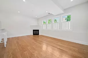 599 Washington St, Pembroke, MA 02359 - Photo 9