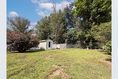 17 Monarch St, Lowell, MA 01854 - Photo 17