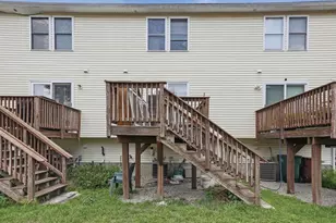 60 Liberty St, Lowell, MA 01851 - Photo 25