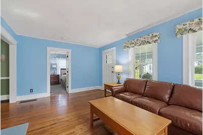 57 Pine Cir, Weymouth, MA 02190 - Photo 7